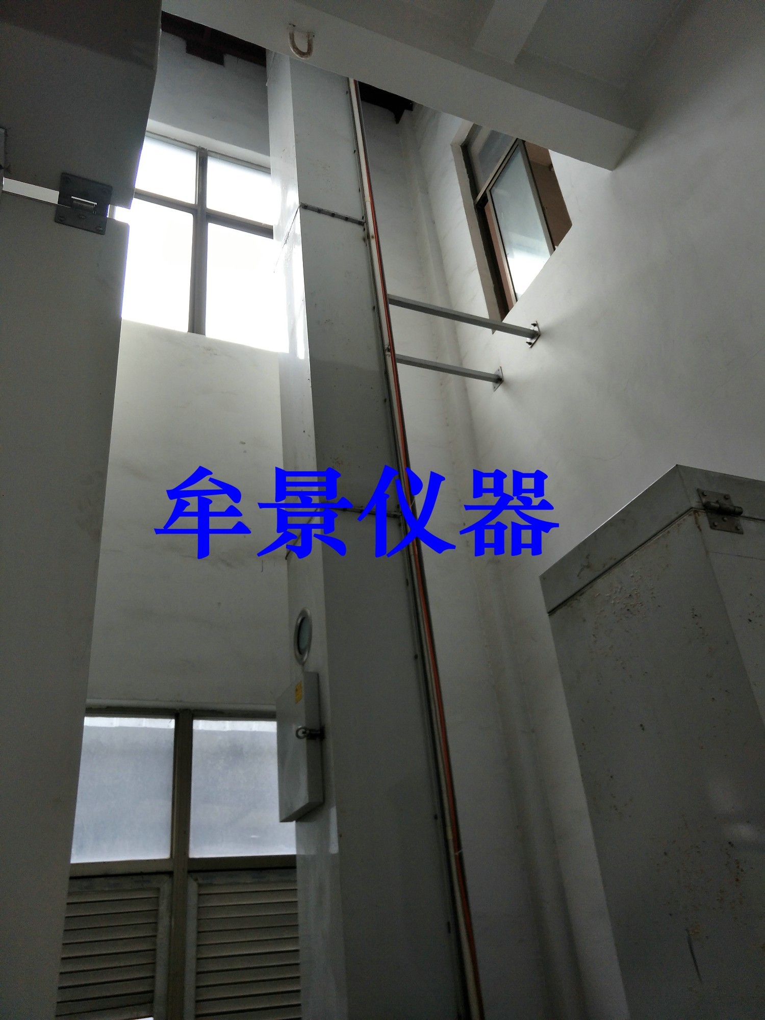 風(fēng)能電纜低溫扭轉(zhuǎn)試驗(yàn)機(jī)